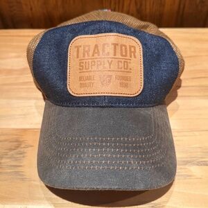 🧢 Tractor Supply Hat Oil-rubbed denim